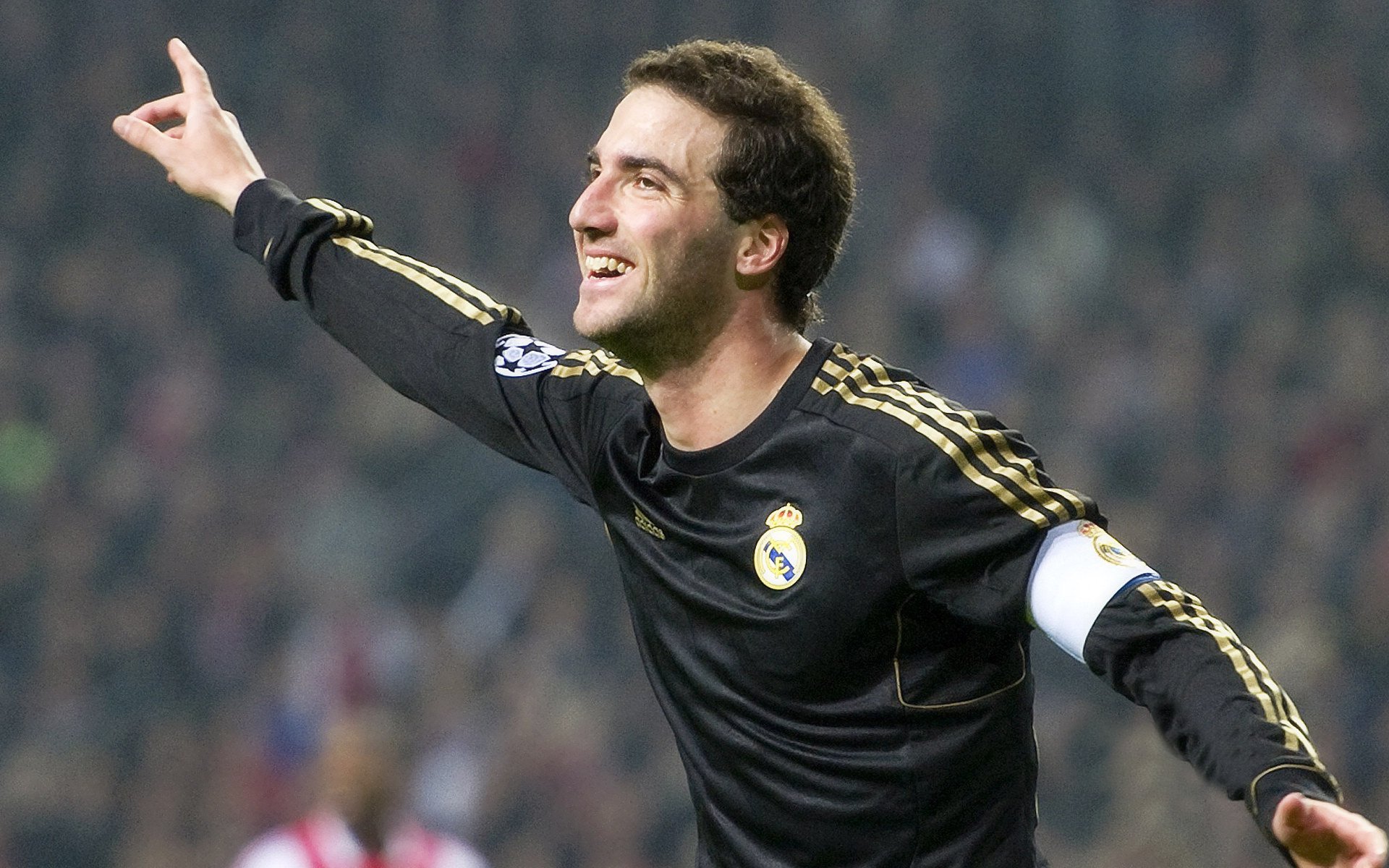 关键先生莱奥连续破局，尼斯淘汰赛力克亚特兰大显黑马本色