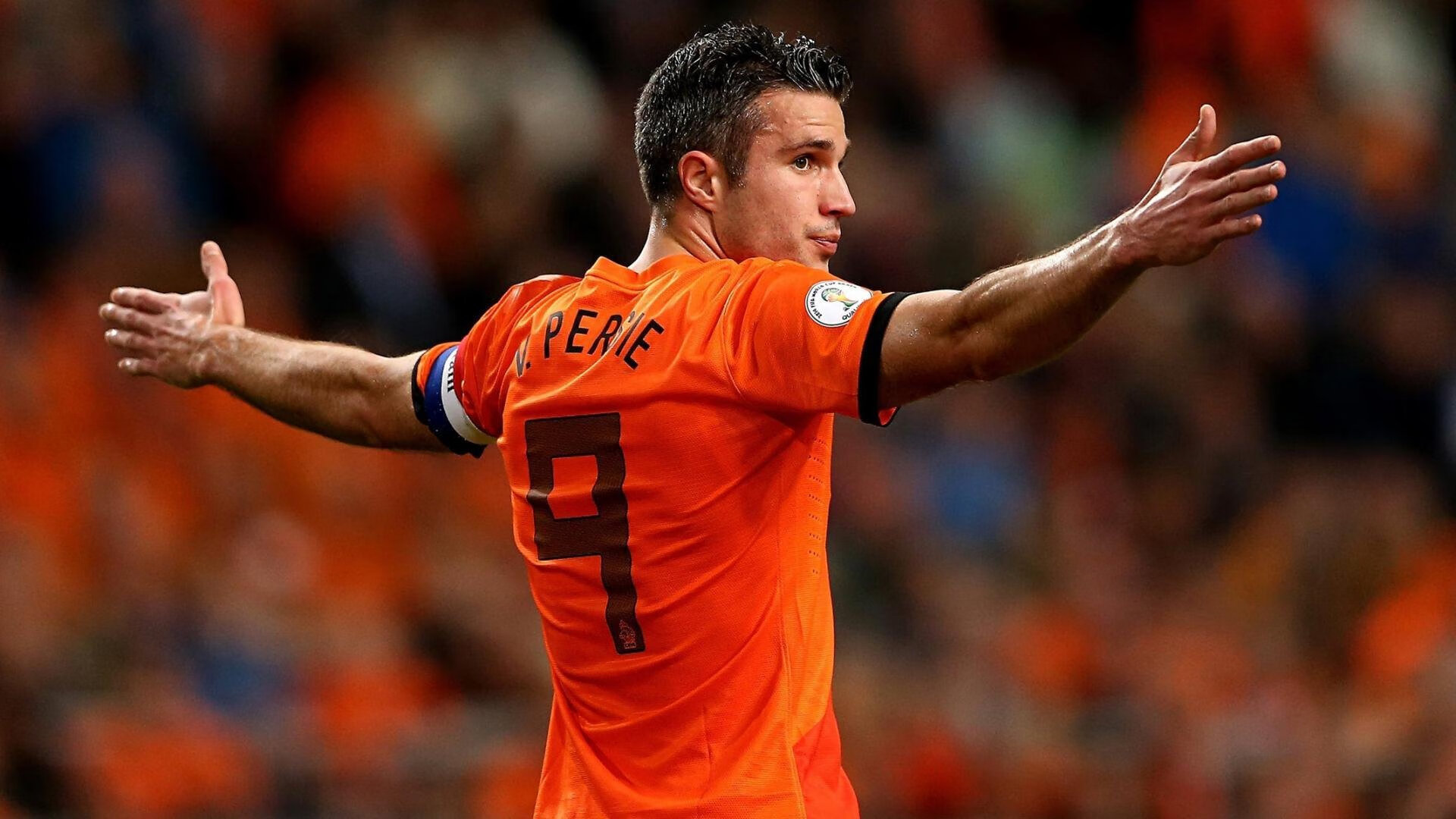 弗拉霍维奇存在感拉满却难救主,利物浦争议险胜暴露蓝军隐痛