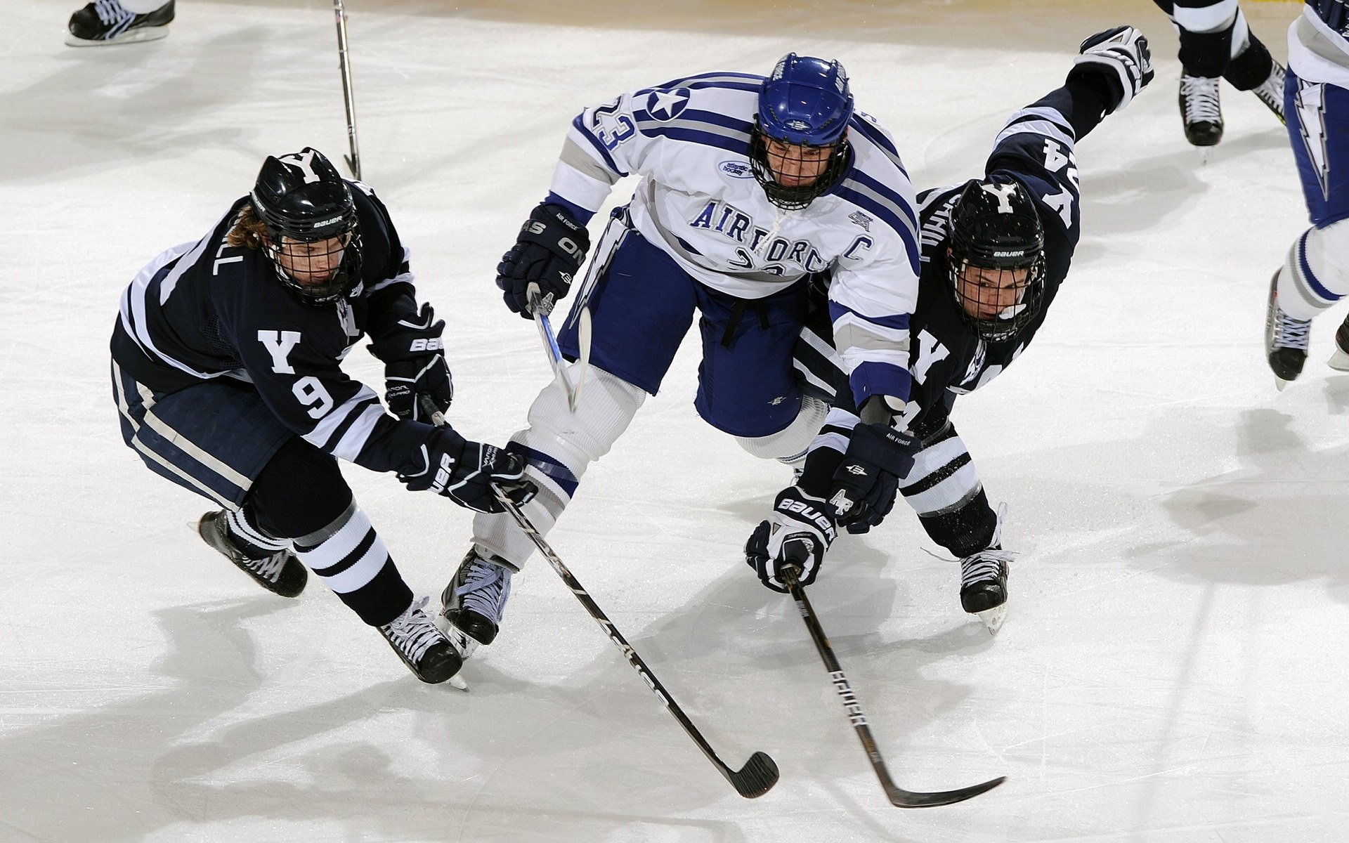 南美风暴与北非闪电，当巴西险胜阿根廷，萨拉赫刷新纪录改写历史
